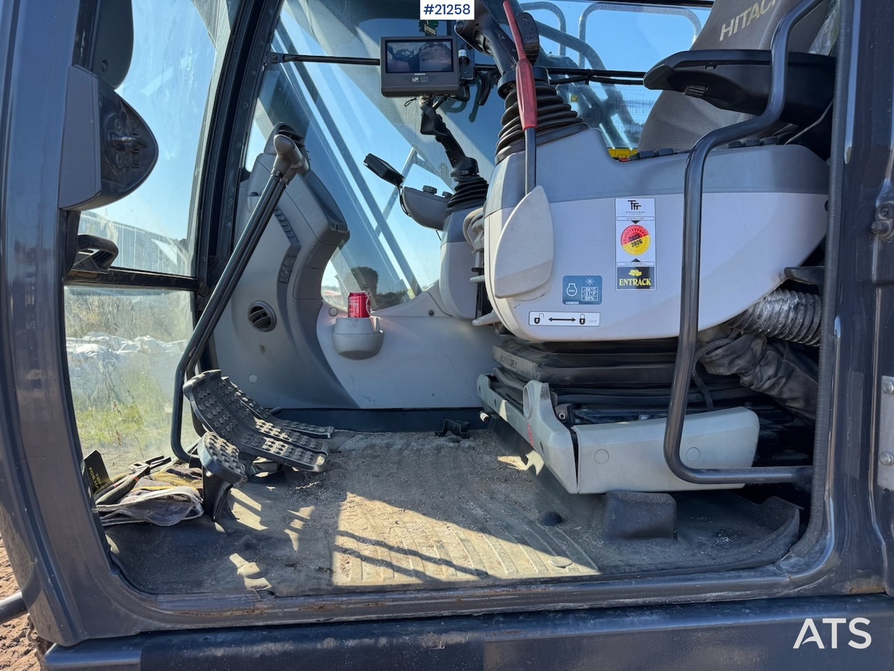 Εκσκαφέας Hitachi ZX 190 LC-6: φωτογραφία 15 Εκσκαφέας Hitachi ZX 190 LC-6: φωτογραφία 15