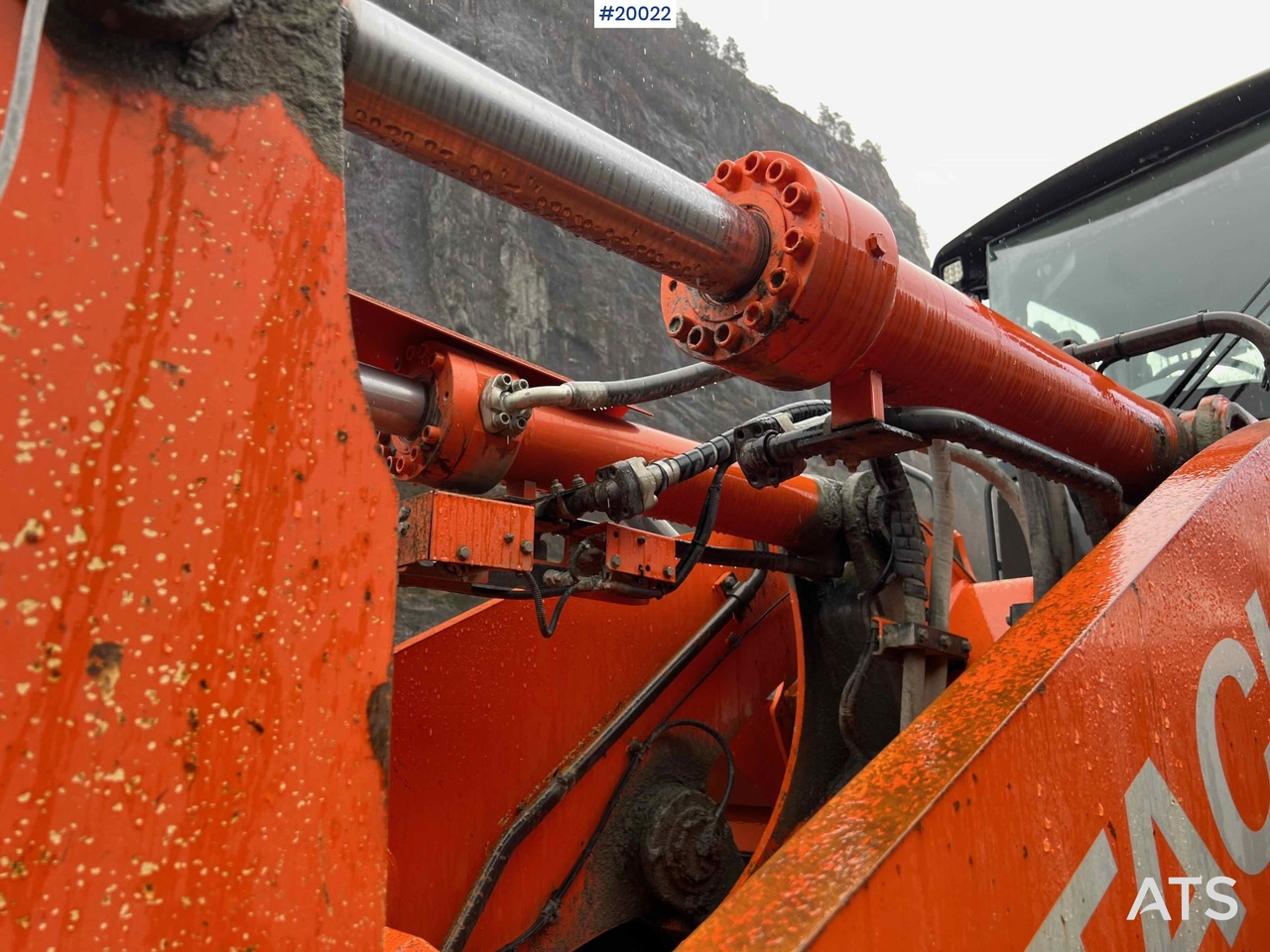 Ελαστιχοφόρος φορτωτής Hitachi zw370-6 hjullaster m / vekt, skriver og skuffe: φωτογραφία 49