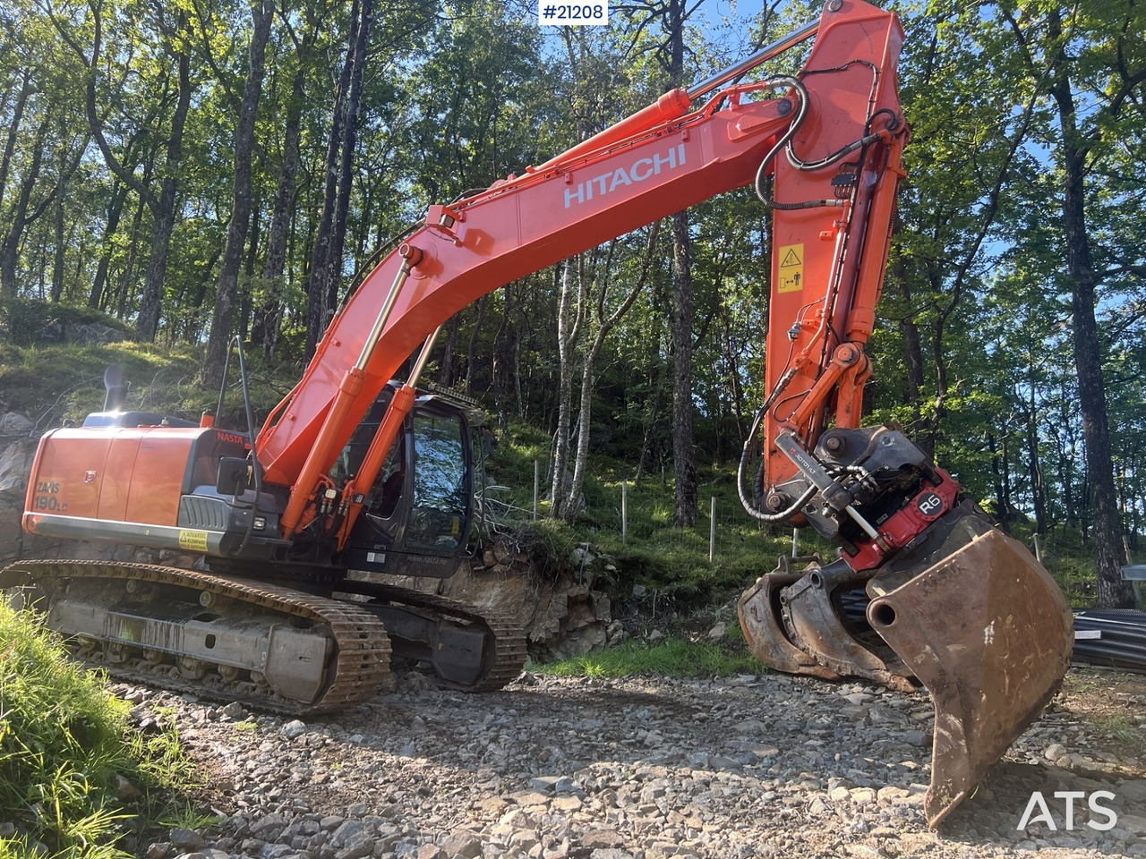 Hitachi zx190lc-5B gravemaskin m/ rototilt, pusseskuffe, graveskuffe og dyrkningsskuffe - Ερπυστριοφόρος εκσκαφέας: φωτογραφία 4 Hitachi zx190lc-5B gravemaskin m/ rototilt, pusseskuffe, graveskuffe og dyrkningsskuffe - Ερπυστριοφόρος εκσκαφέας: φωτογραφία 4