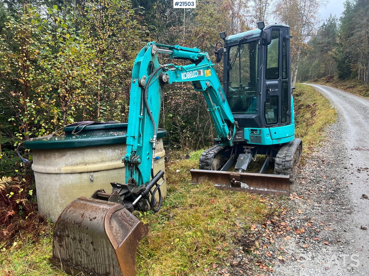 Kobelco Sk25SR-6E Gravemaskin m/ pusseskuffe,graveskuffe og tilt - Μίνι εκσκαφέας: φωτογραφία 4 Kobelco Sk25SR-6E Gravemaskin m/ pusseskuffe,graveskuffe og tilt - Μίνι εκσκαφέας: φωτογραφία 4