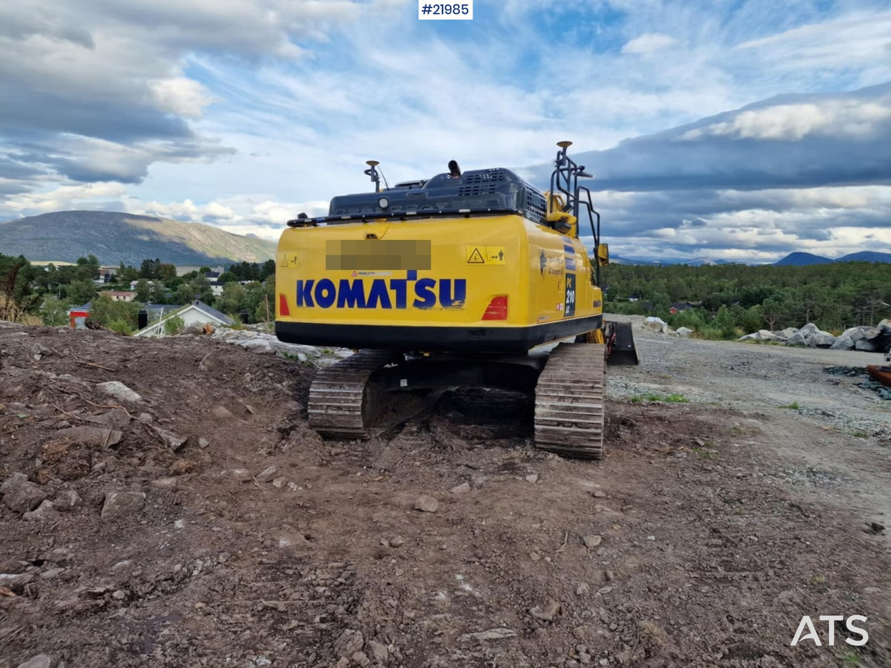 Komatsu PC210LC - Ερπυστριοφόρος εκσκαφέας: φωτογραφία 3 Komatsu PC210LC - Ερπυστριοφόρος εκσκαφέας: φωτογραφία 3