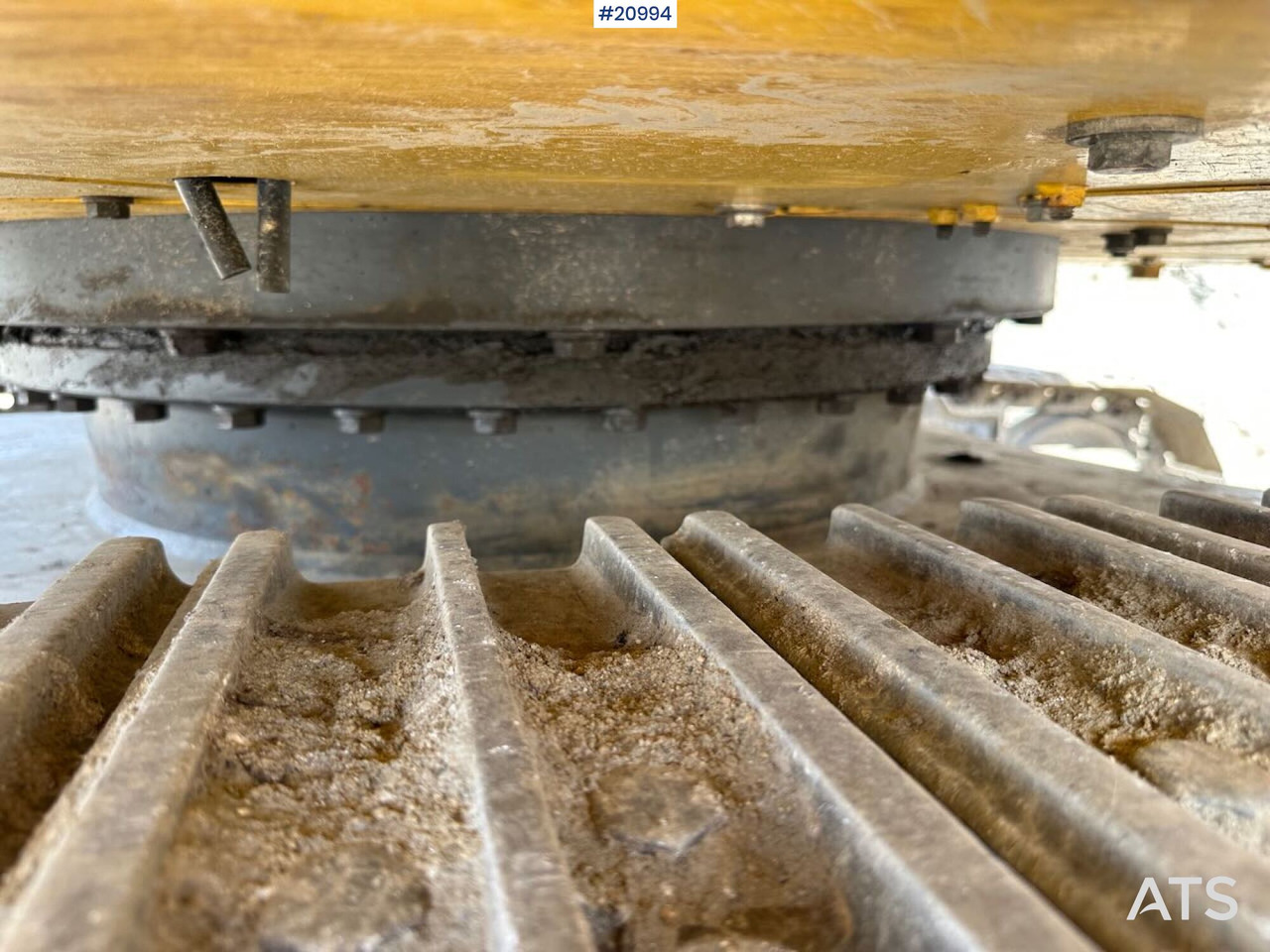 Ερπυστριοφόρος εκσκαφέας Komatsu PC228USLC-10: φωτογραφία 19