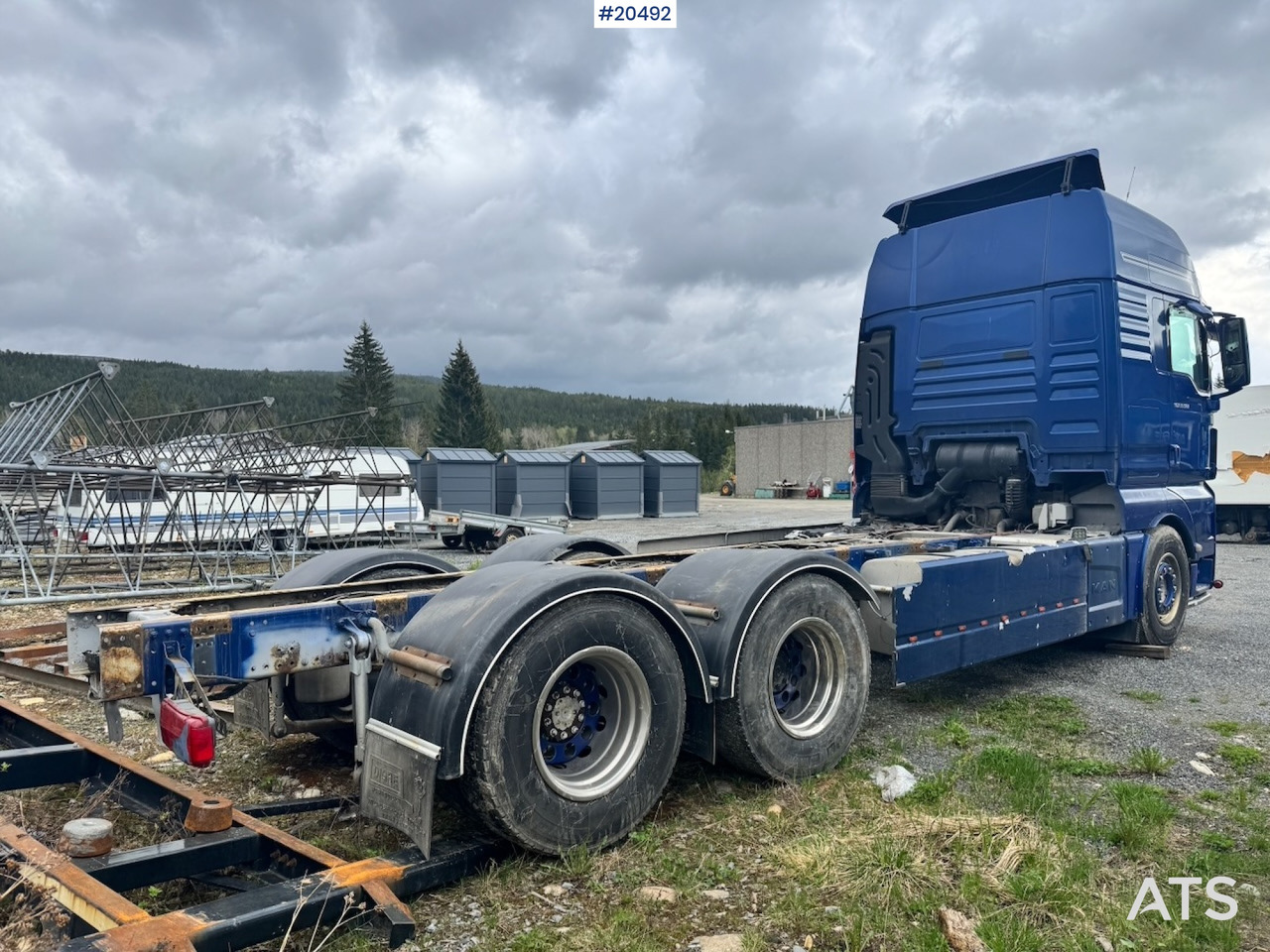 MAN TGX 33.560 - Φορτηγό σασί: φωτογραφία 4 MAN TGX 33.560 - Φορτηγό σασί: φωτογραφία 4