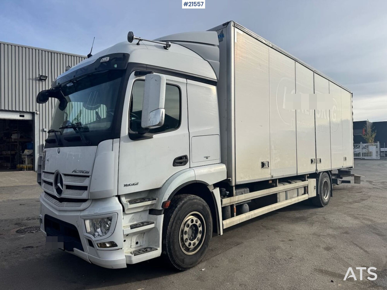 Mercedes Actros 1832 - Φορτηγό κόφα: φωτογραφία 2 Mercedes Actros 1832 - Φορτηγό κόφα: φωτογραφία 2