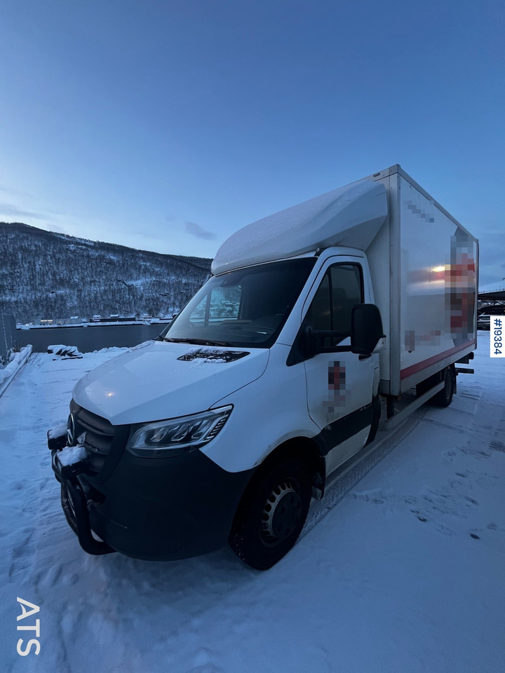 Mercedes Sprinter - Φορτηγό κόφα: φωτογραφία 1 Mercedes Sprinter - Φορτηγό κόφα: φωτογραφία 1
