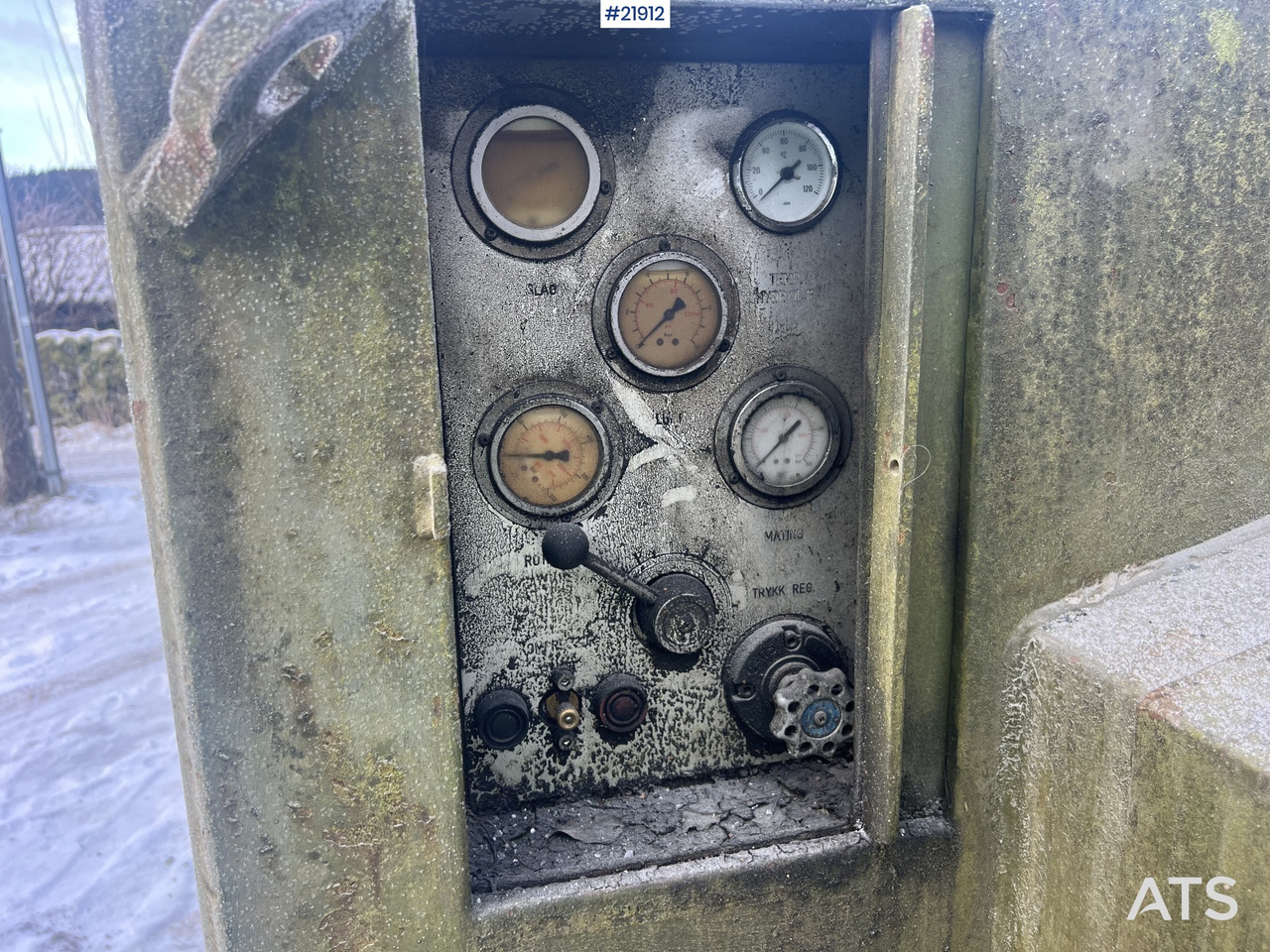 Γεωτρύπανο Nemek 503 TXI borerigg m/ lite timer i forhold til alder: φωτογραφία 32 Γεωτρύπανο Nemek 503 TXI borerigg m/ lite timer i forhold til alder: φωτογραφία 32