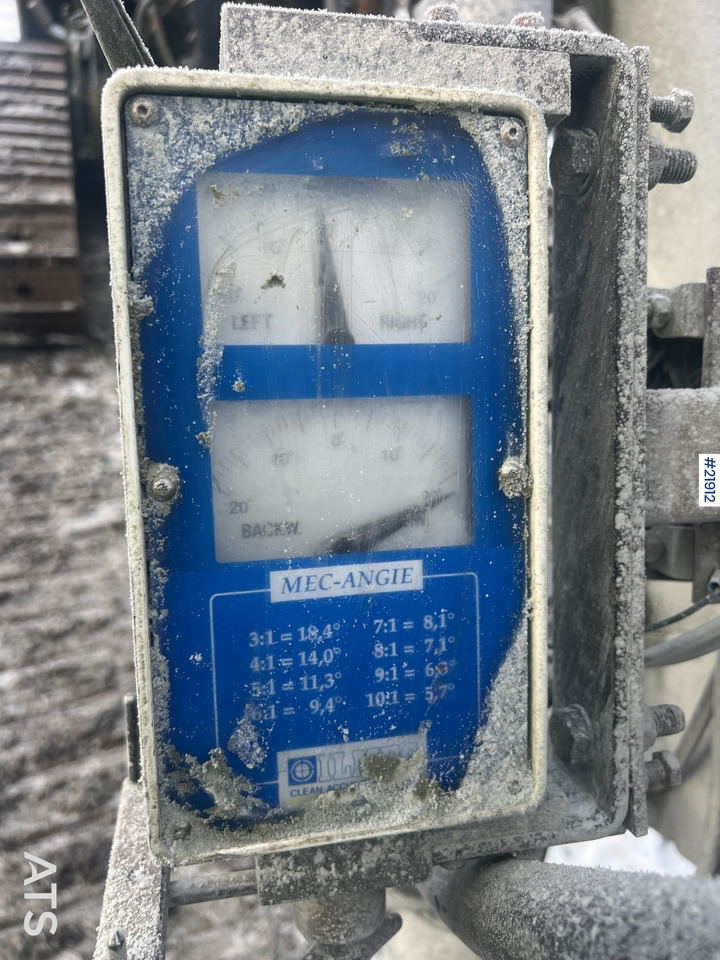 Γεωτρύπανο Nemek 503 TXI borerigg m/ lite timer i forhold til alder: φωτογραφία 11 Γεωτρύπανο Nemek 503 TXI borerigg m/ lite timer i forhold til alder: φωτογραφία 11