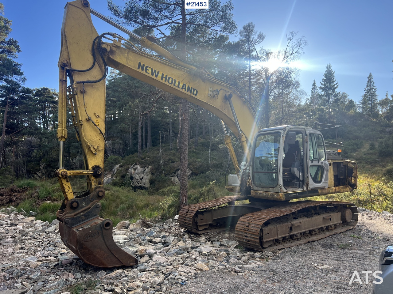 New Holland E215 Gravemaskin - Ερπυστριοφόρος εκσκαφέας: φωτογραφία 1 New Holland E215 Gravemaskin - Ερπυστριοφόρος εκσκαφέας: φωτογραφία 1