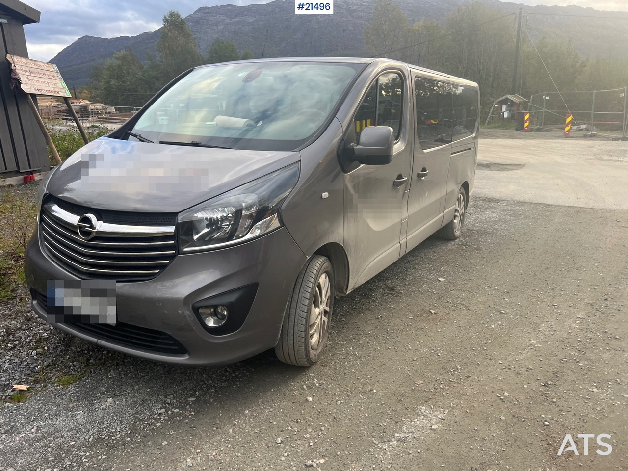 Opel VIVARO - Επιβατικό βαν: φωτογραφία 1 Opel VIVARO - Επιβατικό βαν: φωτογραφία 1
