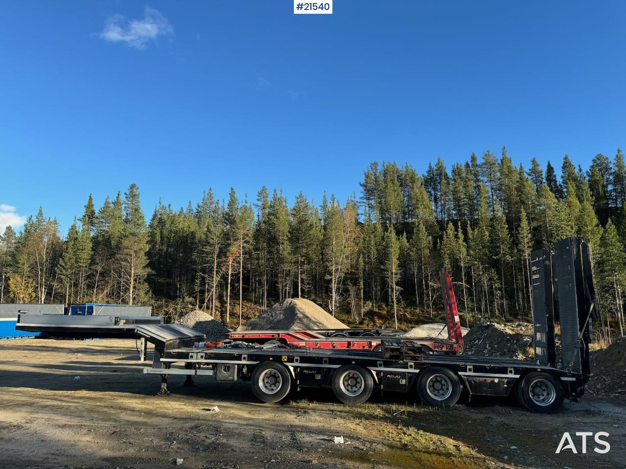 Rojo 2021 Rojo Maskinsemi m/ hydrauliske kjørebruer - Επικαθήμενο με χαμηλό δάπεδο: φωτογραφία 4 Rojo 2021 Rojo Maskinsemi m/ hydrauliske kjørebruer - Επικαθήμενο με χαμηλό δάπεδο: φωτογραφία 4