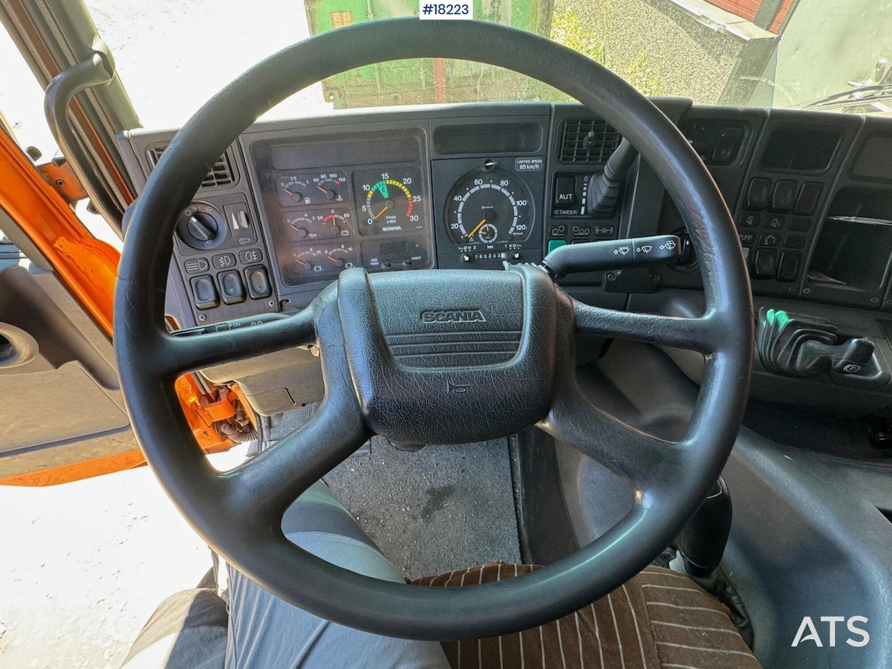 Φορτηγό φόρτωσης γάντζου Scania 124G: φωτογραφία 29 Φορτηγό φόρτωσης γάντζου Scania 124G: φωτογραφία 29