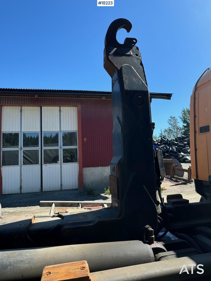 Φορτηγό φόρτωσης γάντζου Scania 124G: φωτογραφία 21 Φορτηγό φόρτωσης γάντζου Scania 124G: φωτογραφία 21