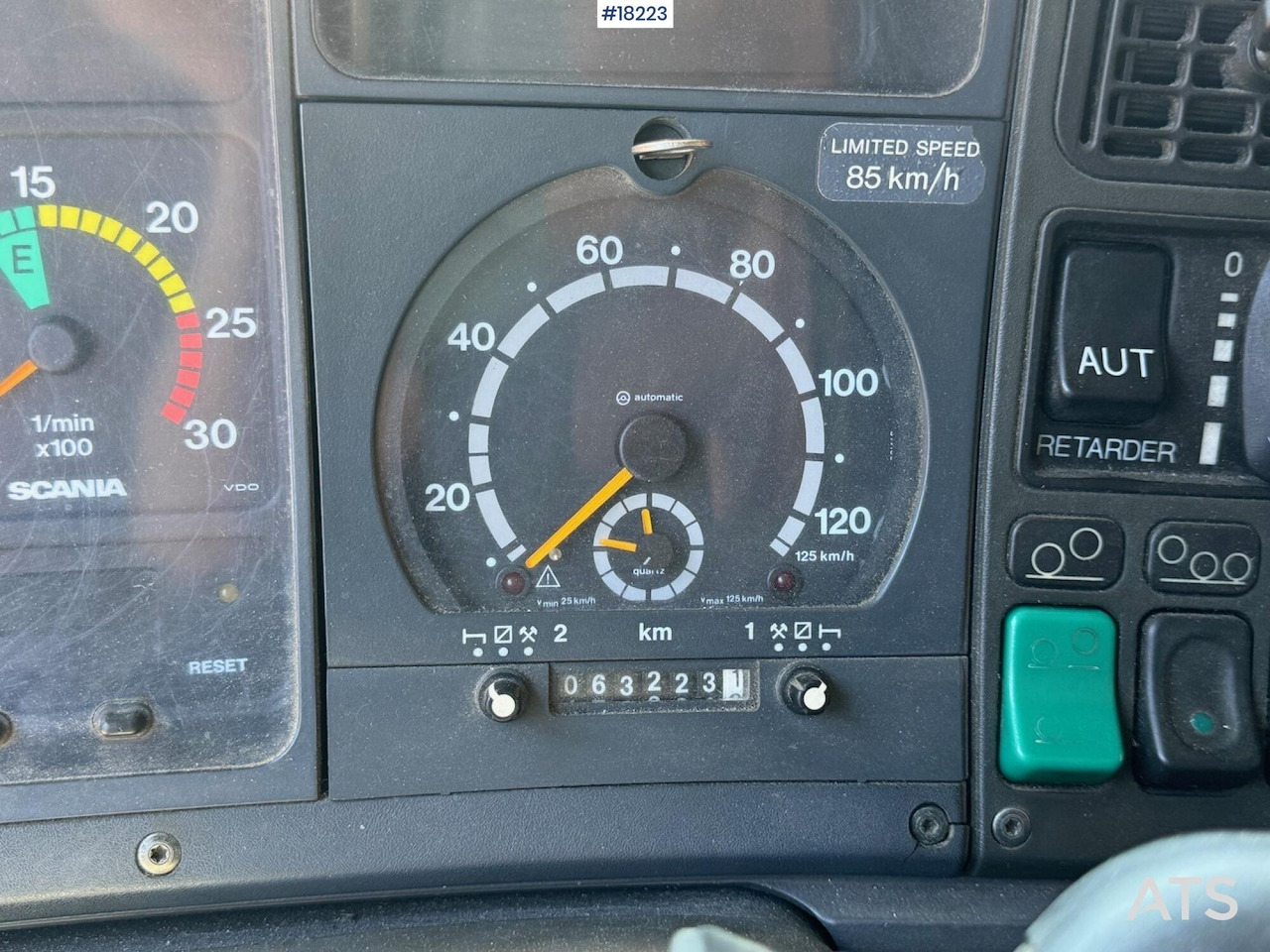 Φορτηγό φόρτωσης γάντζου Scania 124G: φωτογραφία 30 Φορτηγό φόρτωσης γάντζου Scania 124G: φωτογραφία 30