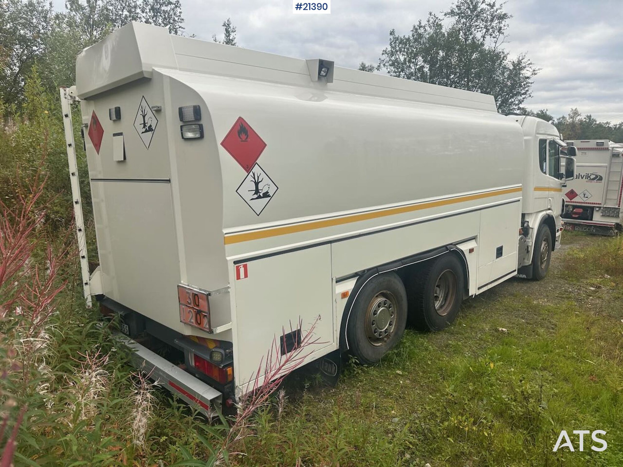 Scania R380 6x2 tankbil m/ eurotank påbygg - Φορτηγό βυτιοφόρο: φωτογραφία 5 Scania R380 6x2 tankbil m/ eurotank påbygg - Φορτηγό βυτιοφόρο: φωτογραφία 5