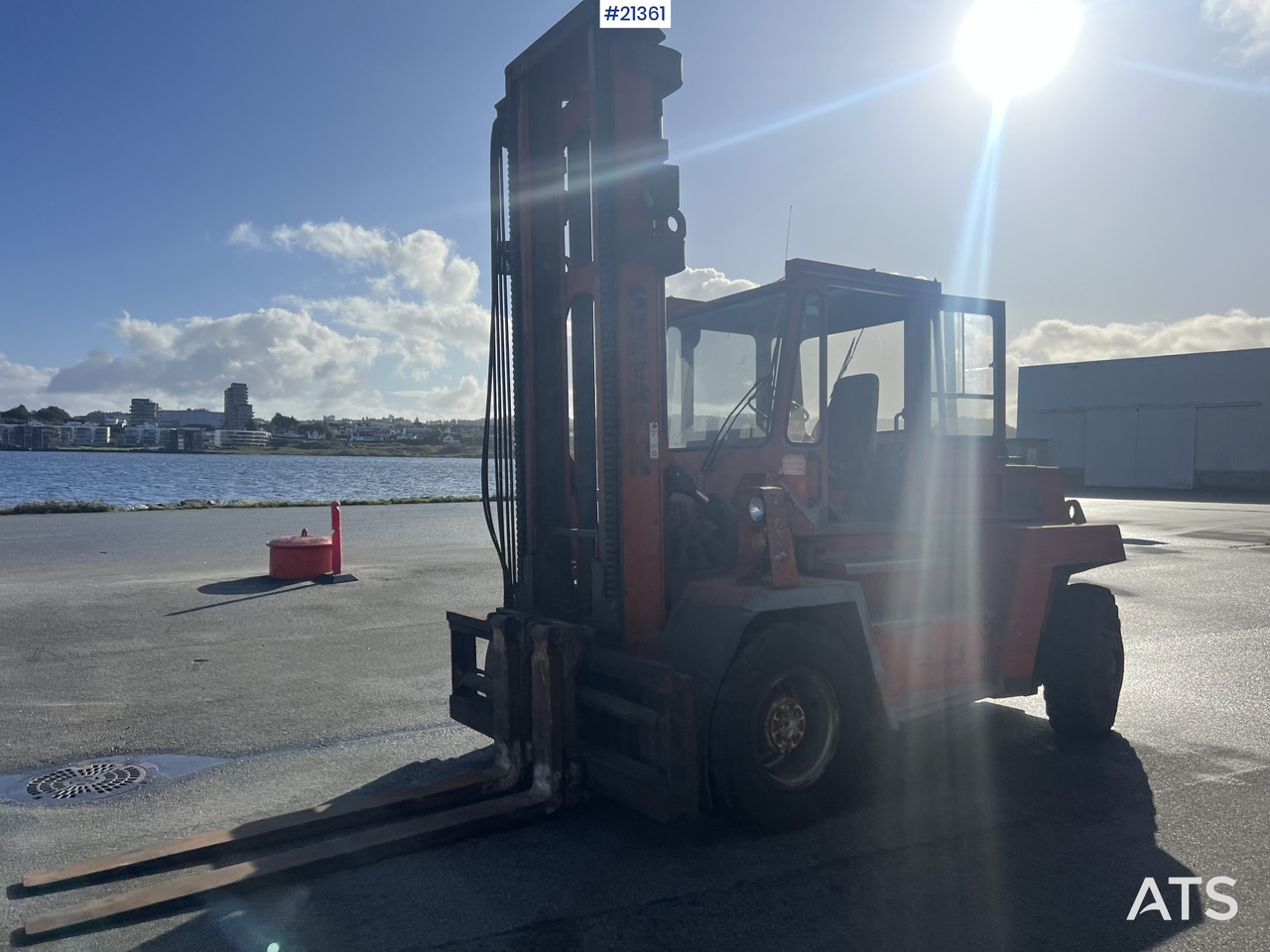 Svetruck 1060 - Περονοφόρο όχημα: φωτογραφία 5 Svetruck 1060 - Περονοφόρο όχημα: φωτογραφία 5