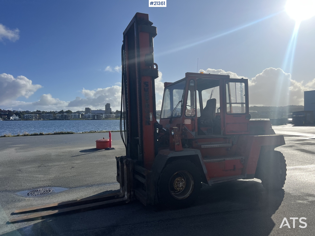 Svetruck 1060 - Περονοφόρο όχημα: φωτογραφία 4 Svetruck 1060 - Περονοφόρο όχημα: φωτογραφία 4