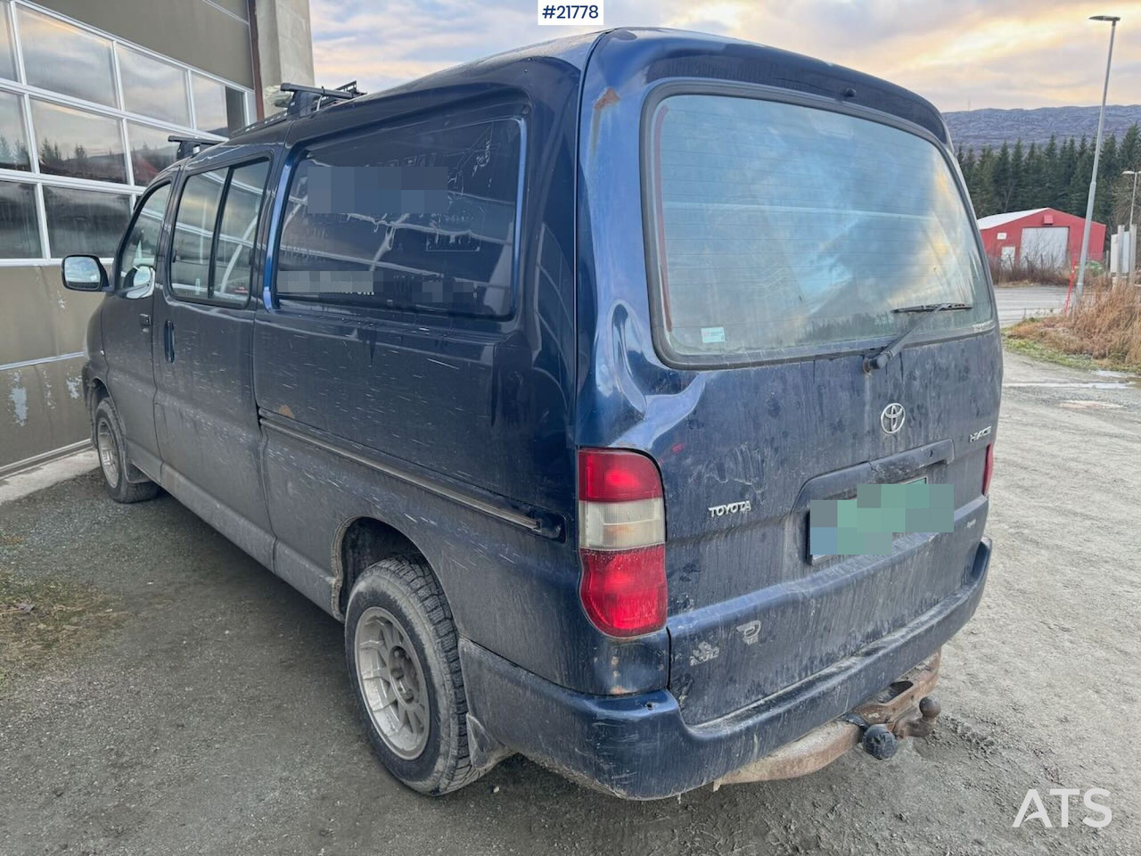 Toyota HIACE - Βαν: φωτογραφία 5 Toyota HIACE - Βαν: φωτογραφία 5