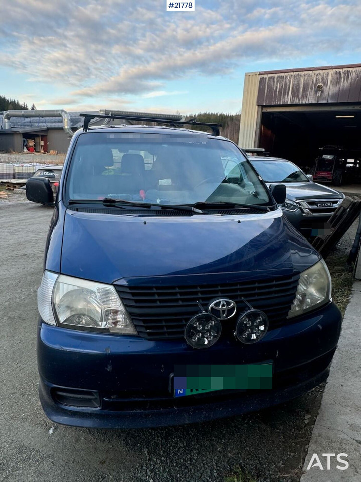 Toyota HIACE - Βαν: φωτογραφία 3 Toyota HIACE - Βαν: φωτογραφία 3