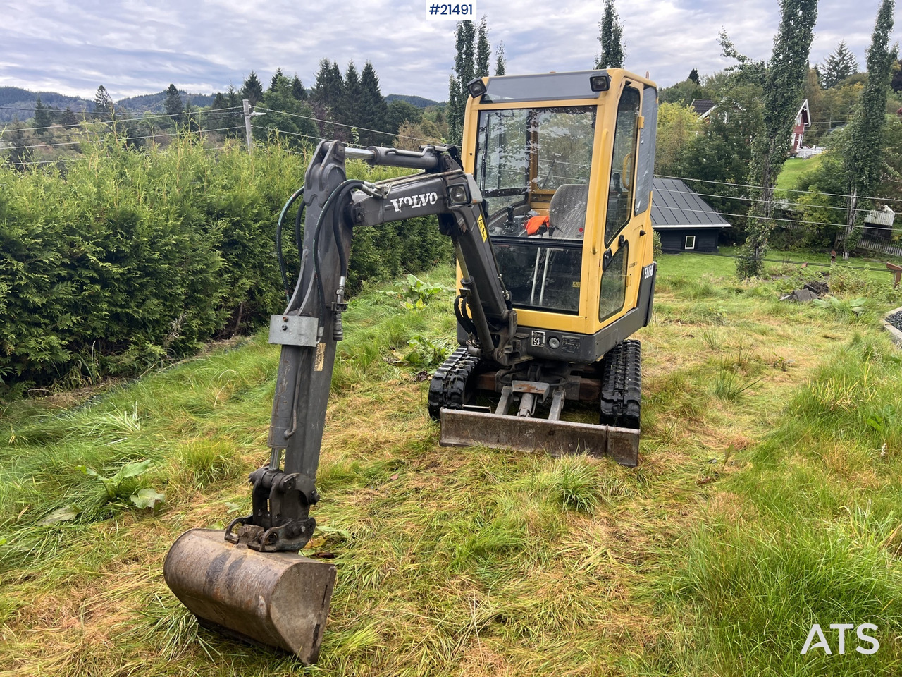 Volvo EC15B - Μίνι εκσκαφέας: φωτογραφία 2 Volvo EC15B - Μίνι εκσκαφέας: φωτογραφία 2