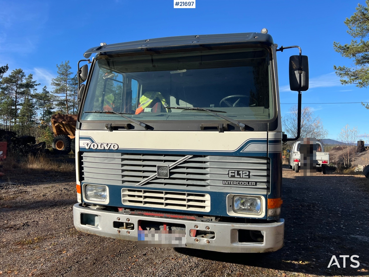 Volvo FH12 6x2 Tippbil - Φορτηγό ανατρεπόμενο: φωτογραφία 4 Volvo FH12 6x2 Tippbil - Φορτηγό ανατρεπόμενο: φωτογραφία 4