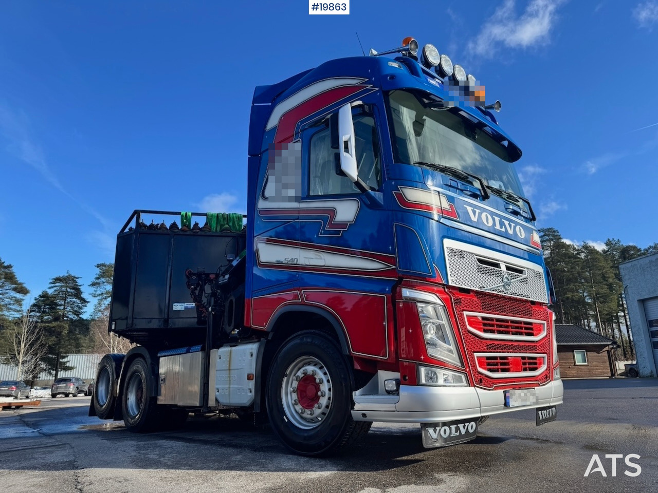 Φορτηγό με γερανό, Τράκτορας Volvo FH540: φωτογραφία 1
