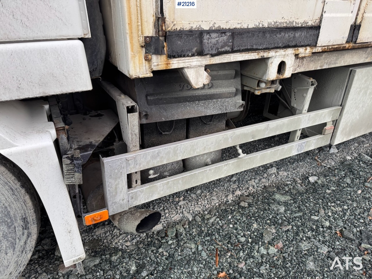Φορτηγό κόφα Volvo FM9: φωτογραφία 28