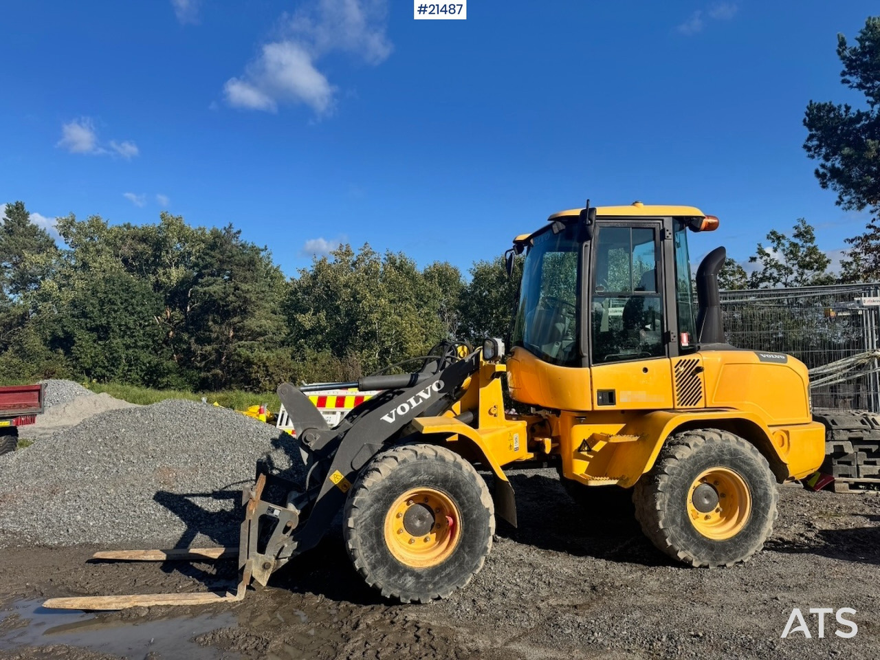 Volvo L30G - Ελαστιχοφόρος φορτωτής: φωτογραφία 3 Volvo L30G - Ελαστιχοφόρος φορτωτής: φωτογραφία 3