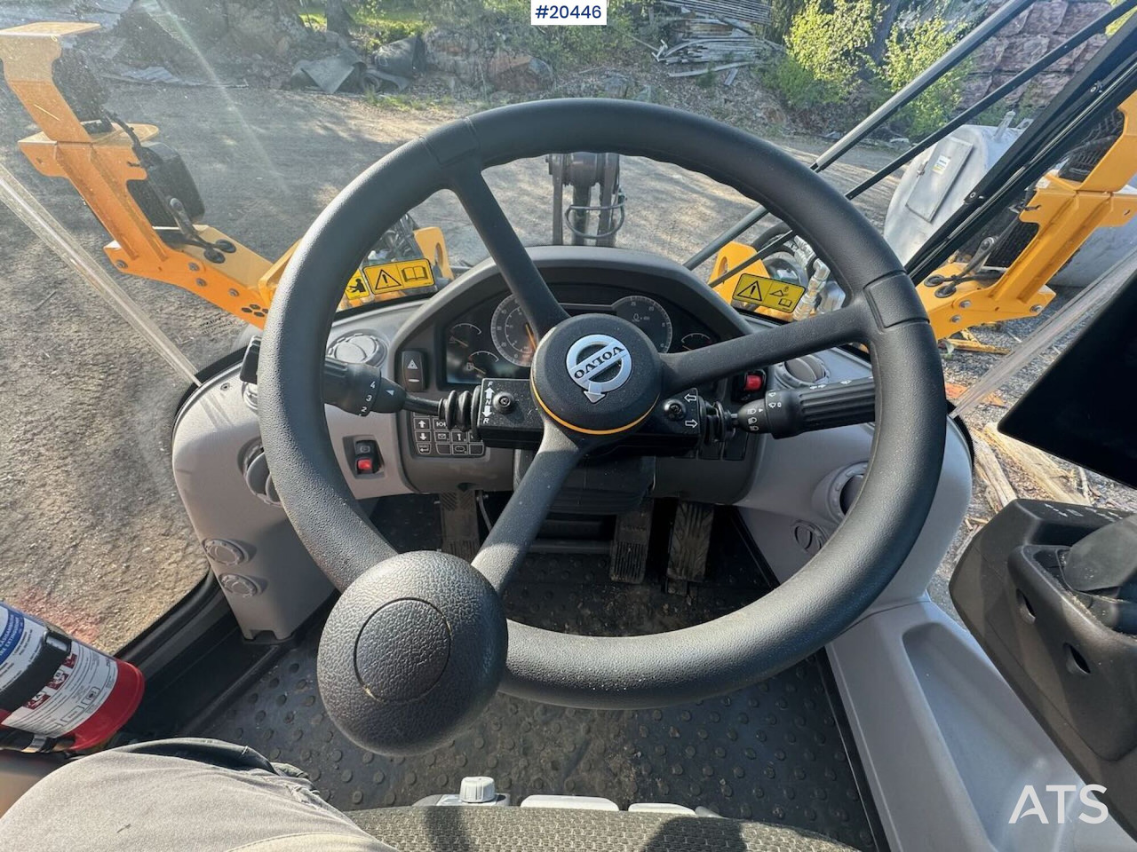 Ελαστιχοφόρος φορτωτής Volvo L70H: φωτογραφία 24