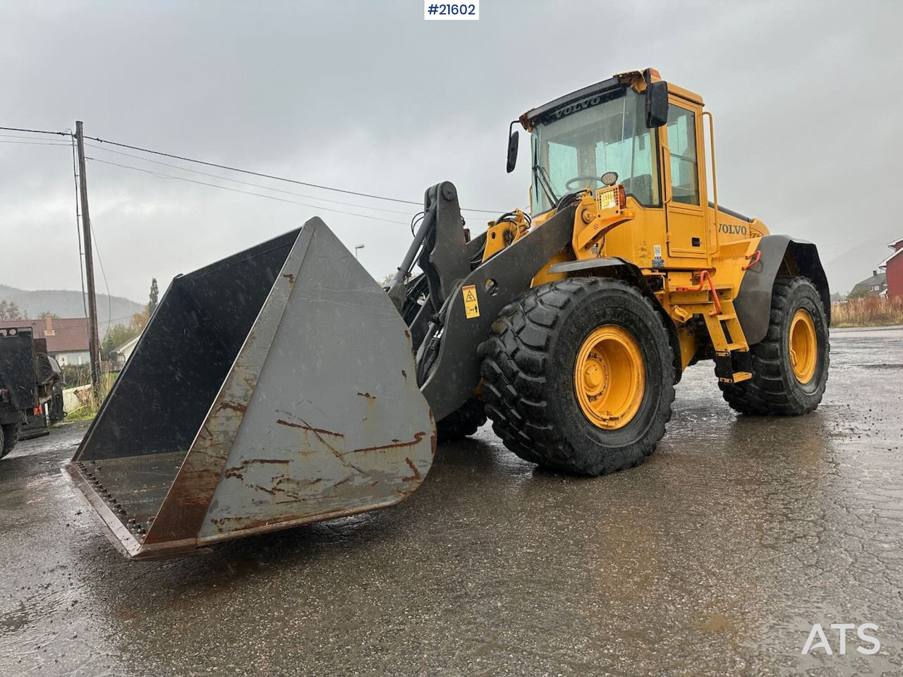 Volvo L90E - Ελαστιχοφόρος φορτωτής: φωτογραφία 2 Volvo L90E - Ελαστιχοφόρος φορτωτής: φωτογραφία 2