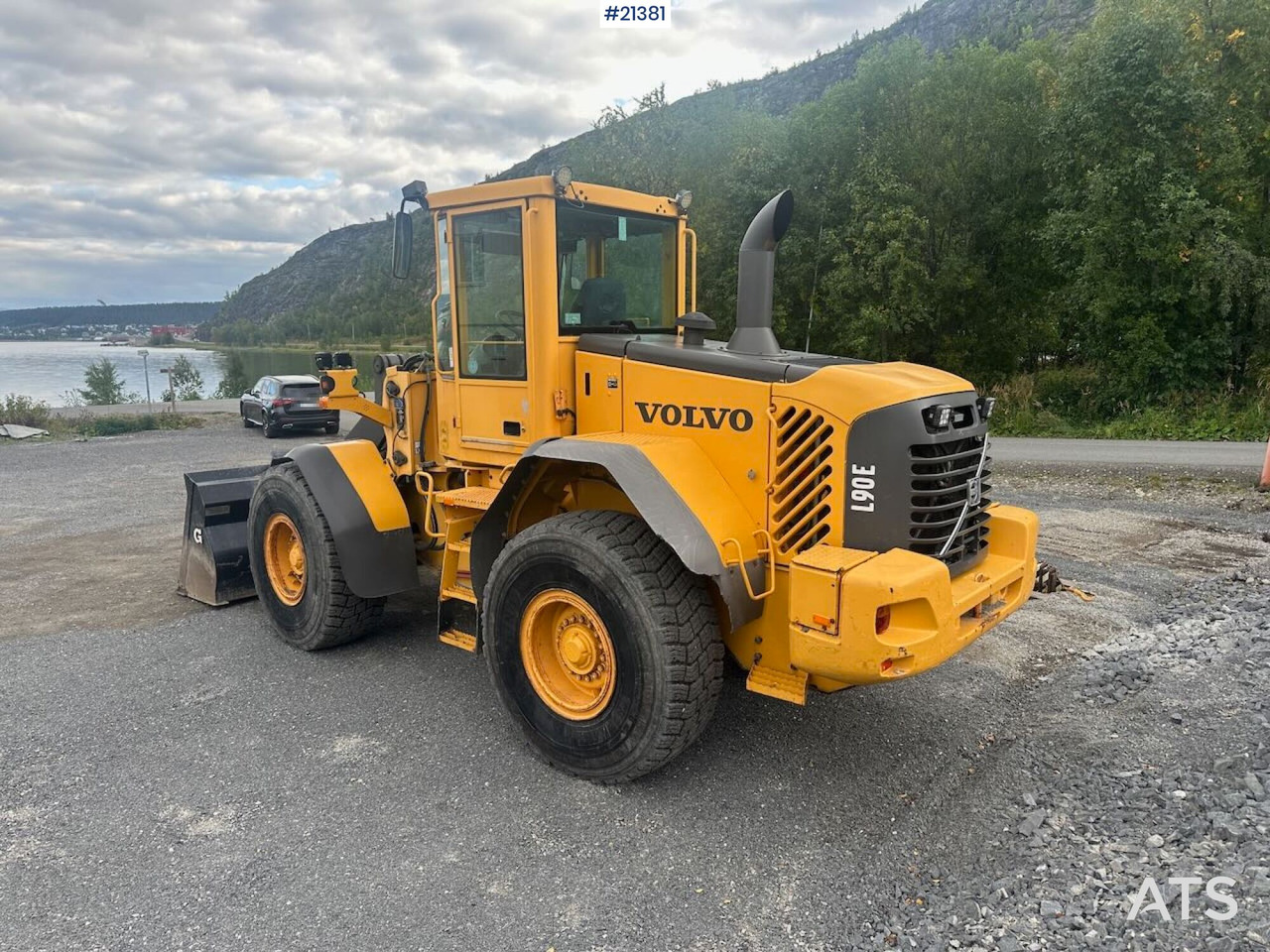 Volvo L90E - Ελαστιχοφόρος φορτωτής: φωτογραφία 5 Volvo L90E - Ελαστιχοφόρος φορτωτής: φωτογραφία 5