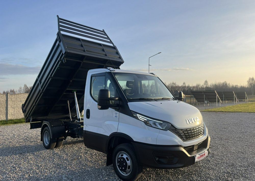 Iveco Daily - Όχημα με ανατρεπομενη καροτσα: φωτογραφία 3 Iveco Daily - Όχημα με ανατρεπομενη καροτσα: φωτογραφία 3