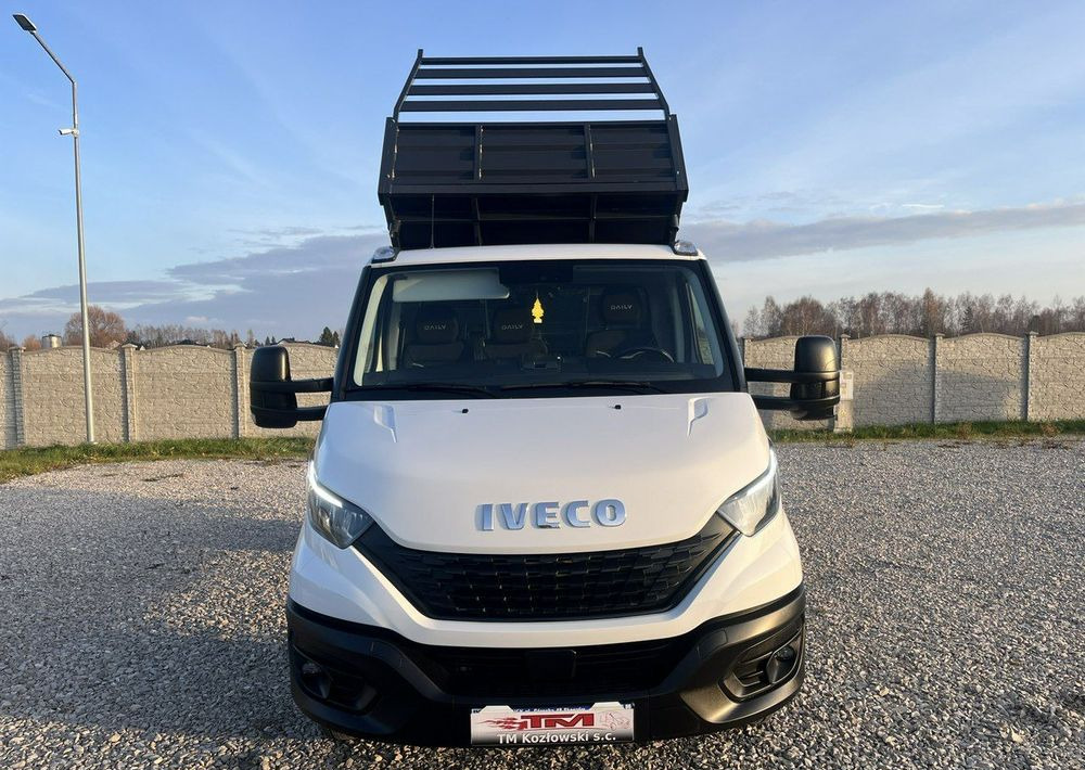 Όχημα με ανατρεπομενη καροτσα Iveco Daily: φωτογραφία 30 Όχημα με ανατρεπομενη καροτσα Iveco Daily: φωτογραφία 30