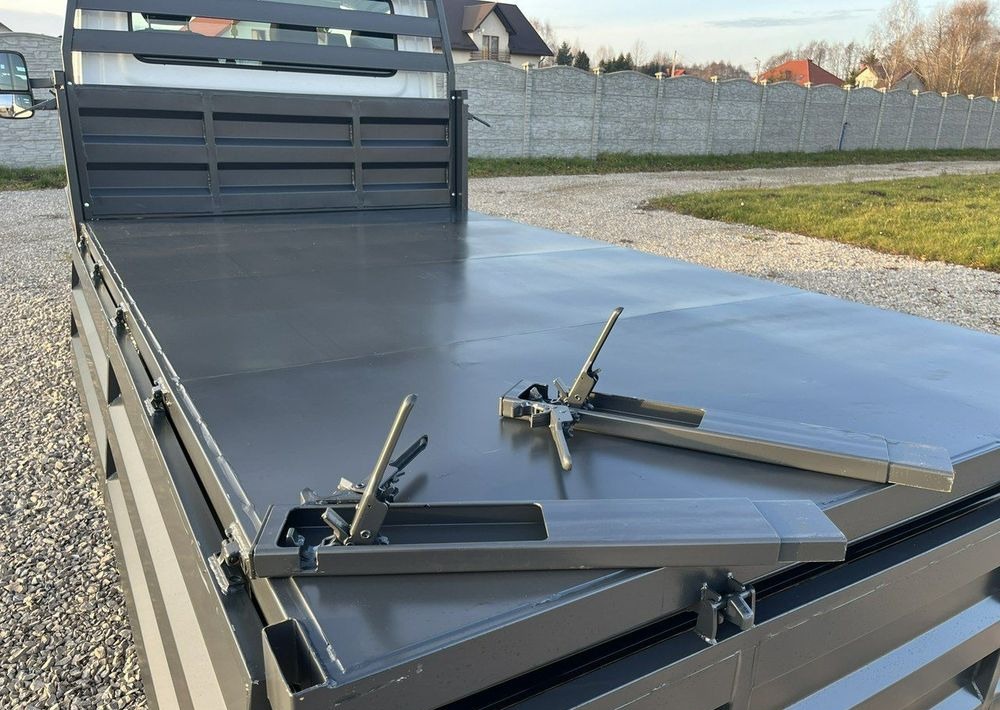 Όχημα με ανατρεπομενη καροτσα Iveco Daily: φωτογραφία 11 Όχημα με ανατρεπομενη καροτσα Iveco Daily: φωτογραφία 11