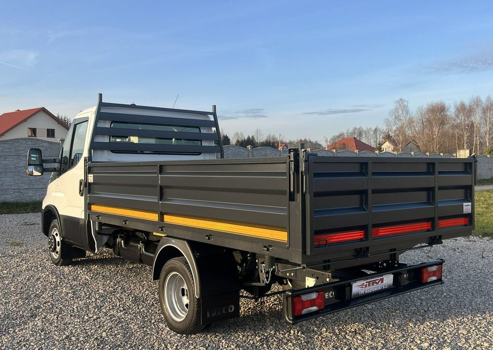 Όχημα με ανατρεπομενη καροτσα Iveco Daily: φωτογραφία 26 Όχημα με ανατρεπομενη καροτσα Iveco Daily: φωτογραφία 26