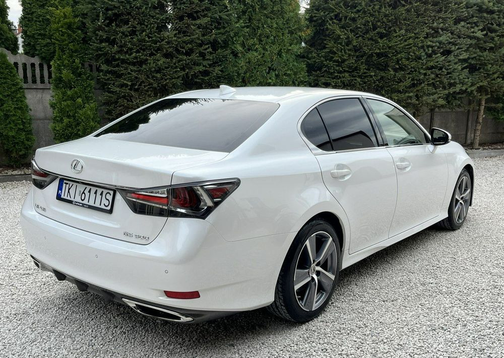 Lexus GS 200t / 300 Elegance - Λιμουζίνα/ Sedan: φωτογραφία 5 Lexus GS 200t / 300 Elegance - Λιμουζίνα/ Sedan: φωτογραφία 5