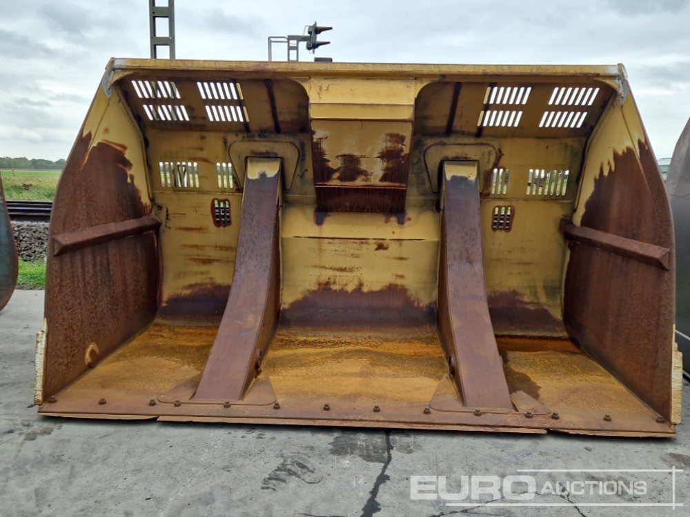 152" High Tip Front Loading Bucket to suit CAT 966M - Κουβάς: φωτογραφία 5 152" High Tip Front Loading Bucket to suit CAT 966M - Κουβάς: φωτογραφία 5