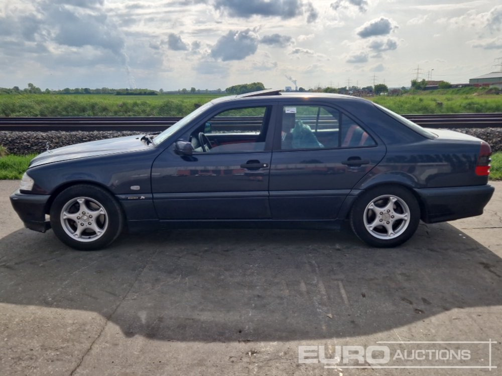 1998 Mercedes Petrol, Automatic, Sunroof, Spare Tyres (German Reg. Docs Available)(TÜV 07/25) - Αυτοκίνητο: φωτογραφία 2 1998 Mercedes Petrol, Automatic, Sunroof, Spare Tyres (German Reg. Docs Available)(TÜV 07/25) - Αυτοκίνητο: φωτογραφία 2