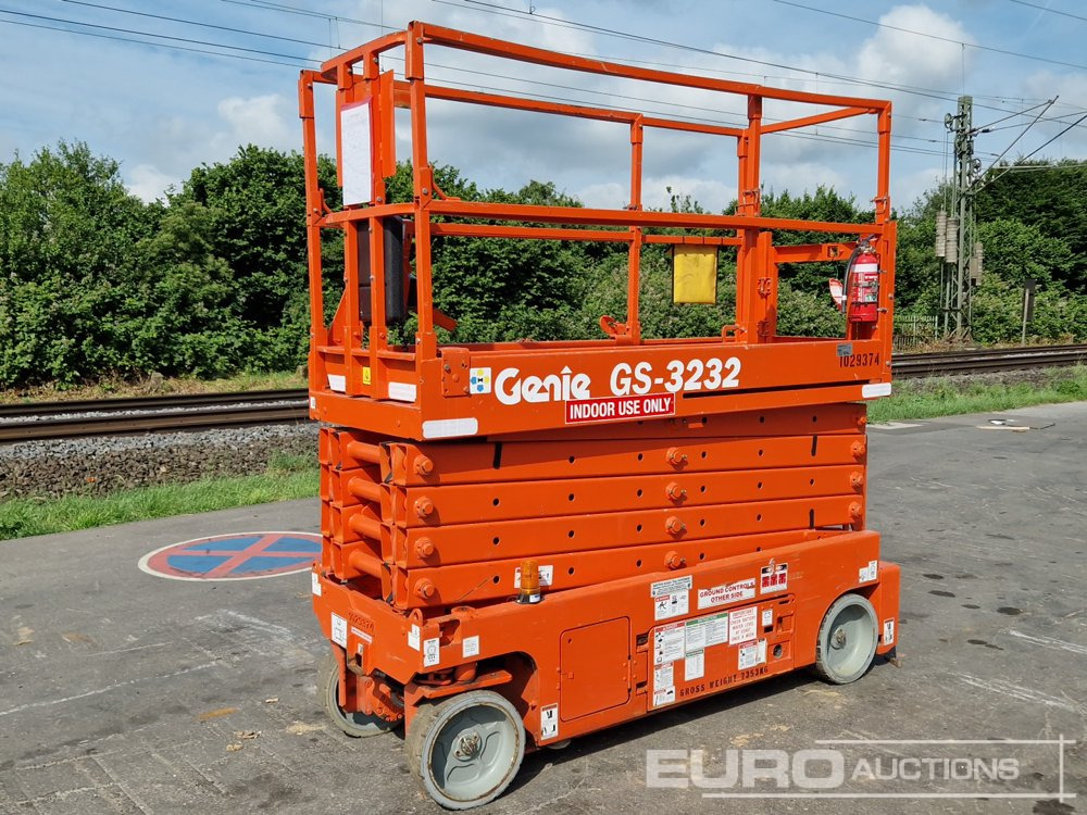 2010 Genie GS-3232 - Πλατφόρμα εναέρια: φωτογραφία 1 2010 Genie GS-3232 - Πλατφόρμα εναέρια: φωτογραφία 1