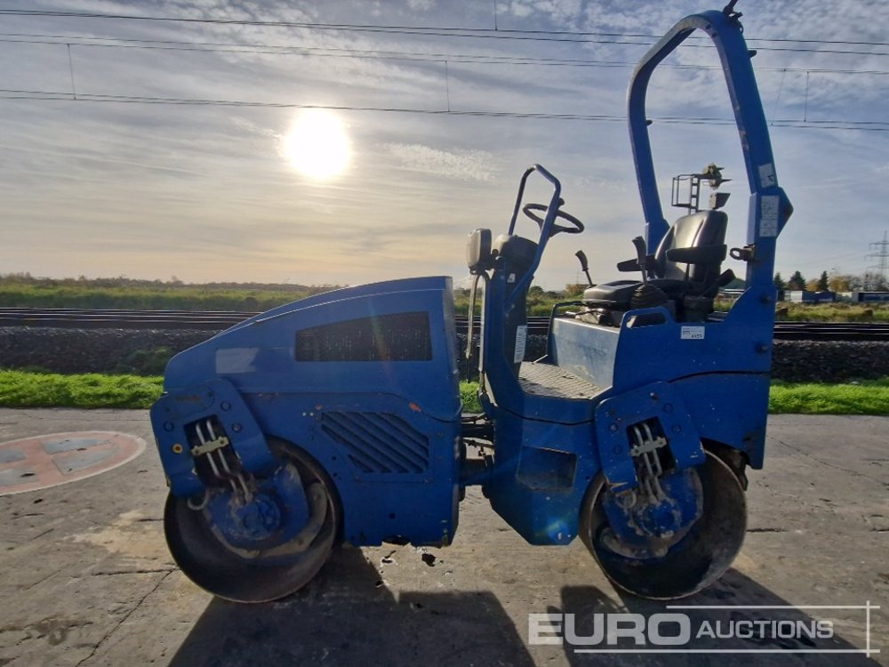 2011 Bomag BW100 AD-4 - Οδοστρωτήρας: φωτογραφία 2 2011 Bomag BW100 AD-4 - Οδοστρωτήρας: φωτογραφία 2