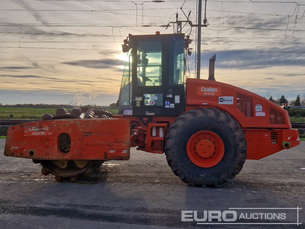 2011 CAT CP74 - Οδοστρωτήρας: φωτογραφία 2 2011 CAT CP74 - Οδοστρωτήρας: φωτογραφία 2