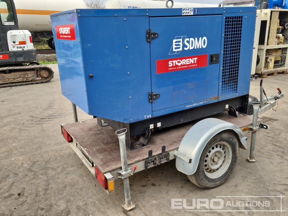2014 SDMO T44C3 - Βιομηχανική γεννήτρια: φωτογραφία 3 2014 SDMO T44C3 - Βιομηχανική γεννήτρια: φωτογραφία 3
