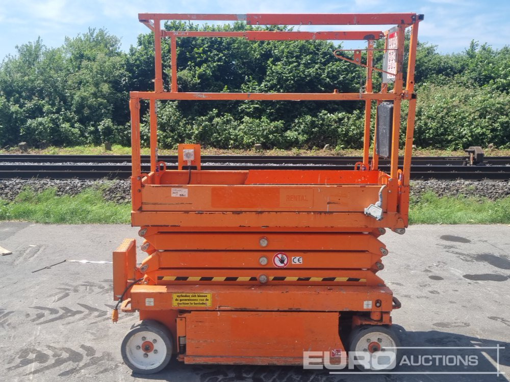 2015 SkyJack SJ111-3219 - Πλατφόρμα εναέρια: φωτογραφία 2 2015 SkyJack SJ111-3219 - Πλατφόρμα εναέρια: φωτογραφία 2