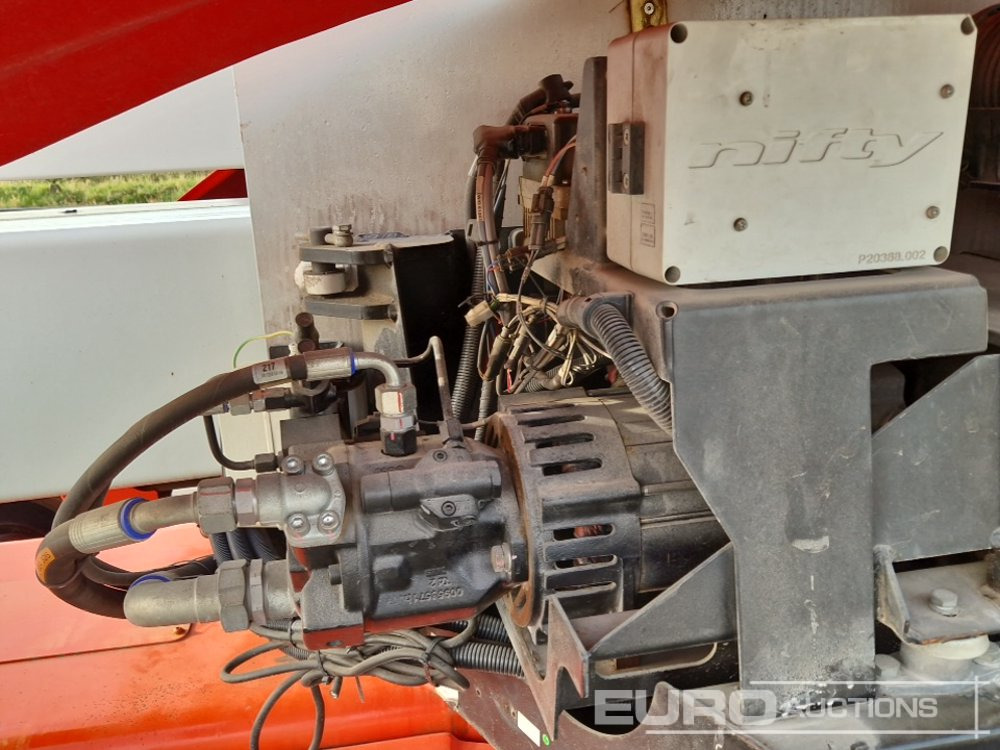 Καλαθοφόρο ανυψωτικό 2016 Niftylift HR28 Hybrid: φωτογραφία 31