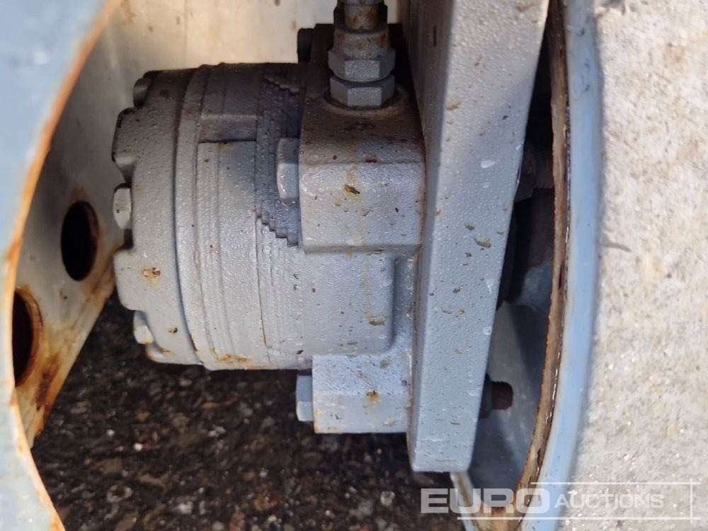 Κάθετος ανελκυστήρας με κατάρτι 2016 Snorkel TM12-C-E: φωτογραφία 11