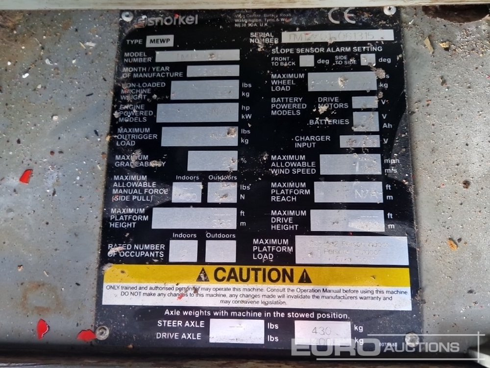 Κάθετος ανελκυστήρας με κατάρτι 2016 Snorkel TM12-C-E: φωτογραφία 19