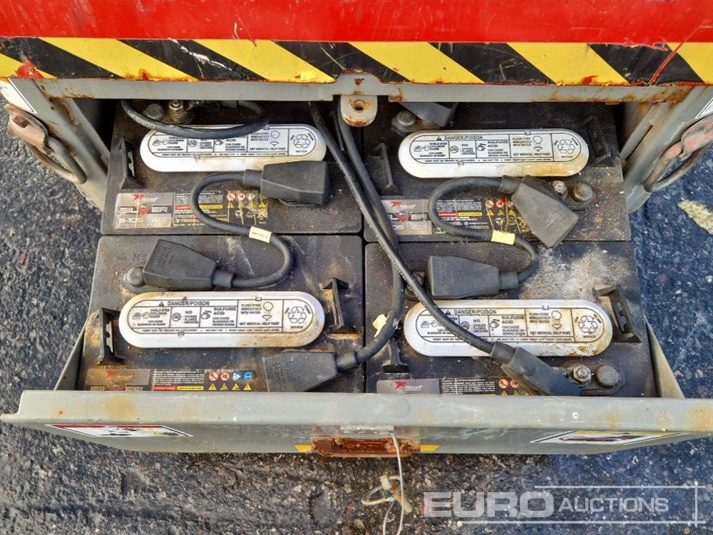 Κάθετος ανελκυστήρας με κατάρτι 2016 Snorkel TM12-C-E: φωτογραφία 14