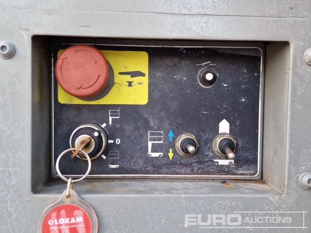 Κάθετος ανελκυστήρας με κατάρτι 2016 Snorkel TM12-C-E: φωτογραφία 17