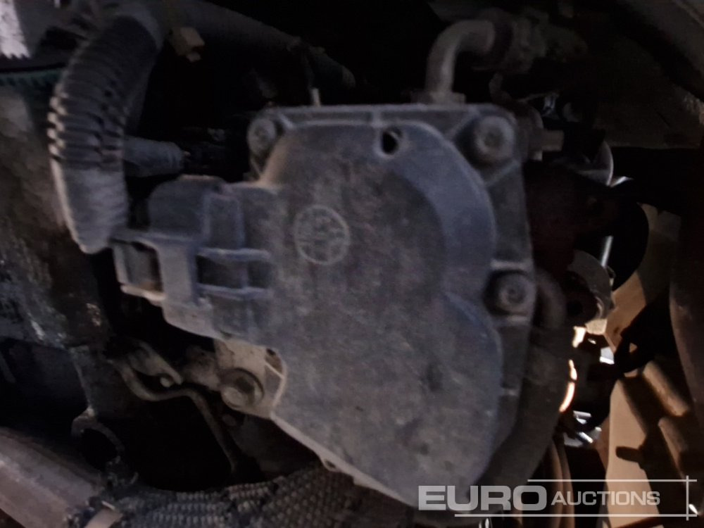 Όχημα με ανατρεπομενη καροτσα 2017 Nissan NT400: φωτογραφία 17