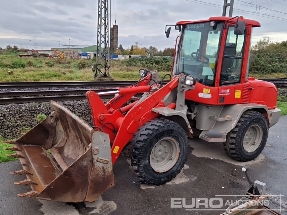 2017 Volvo L30G - Ελαστιχοφόρος φορτωτής: φωτογραφία 1 2017 Volvo L30G - Ελαστιχοφόρος φορτωτής: φωτογραφία 1