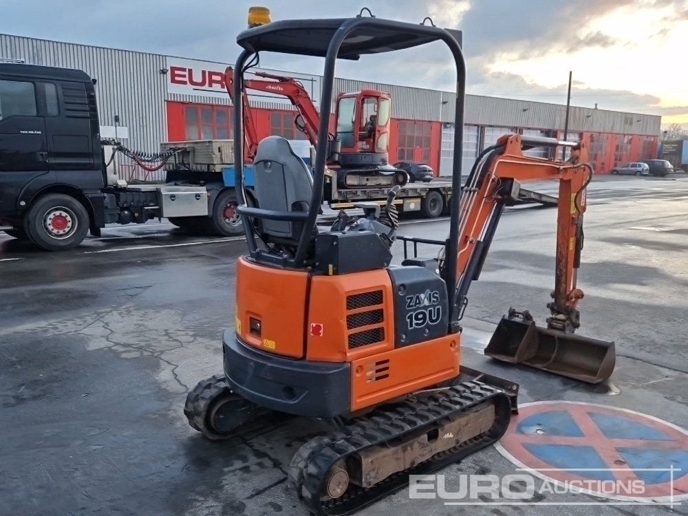 2019 Hitachi ZX19U-5A YR - Μίνι εκσκαφέας: φωτογραφία 4 2019 Hitachi ZX19U-5A YR - Μίνι εκσκαφέας: φωτογραφία 4